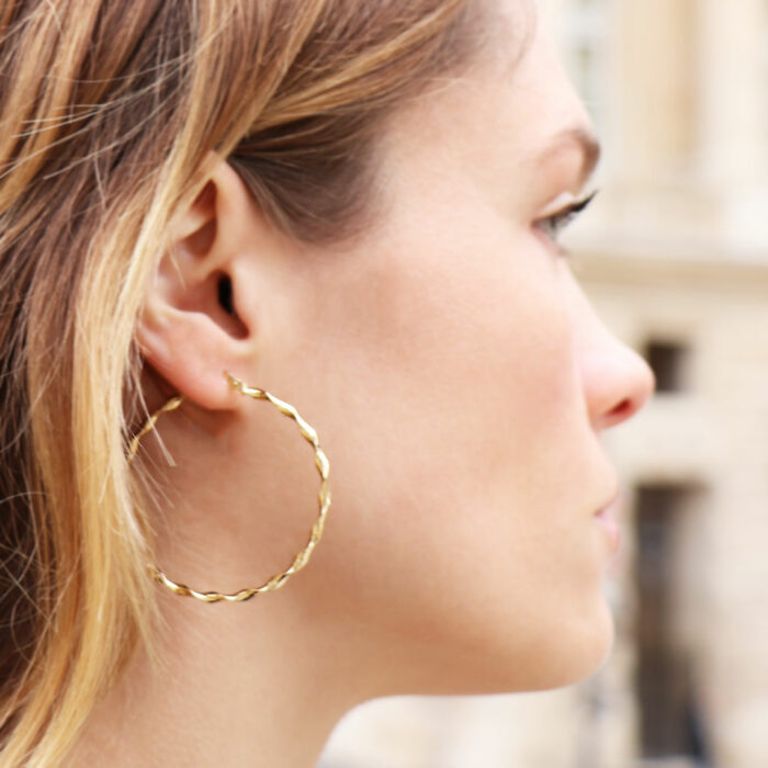 twisted hoop earrings